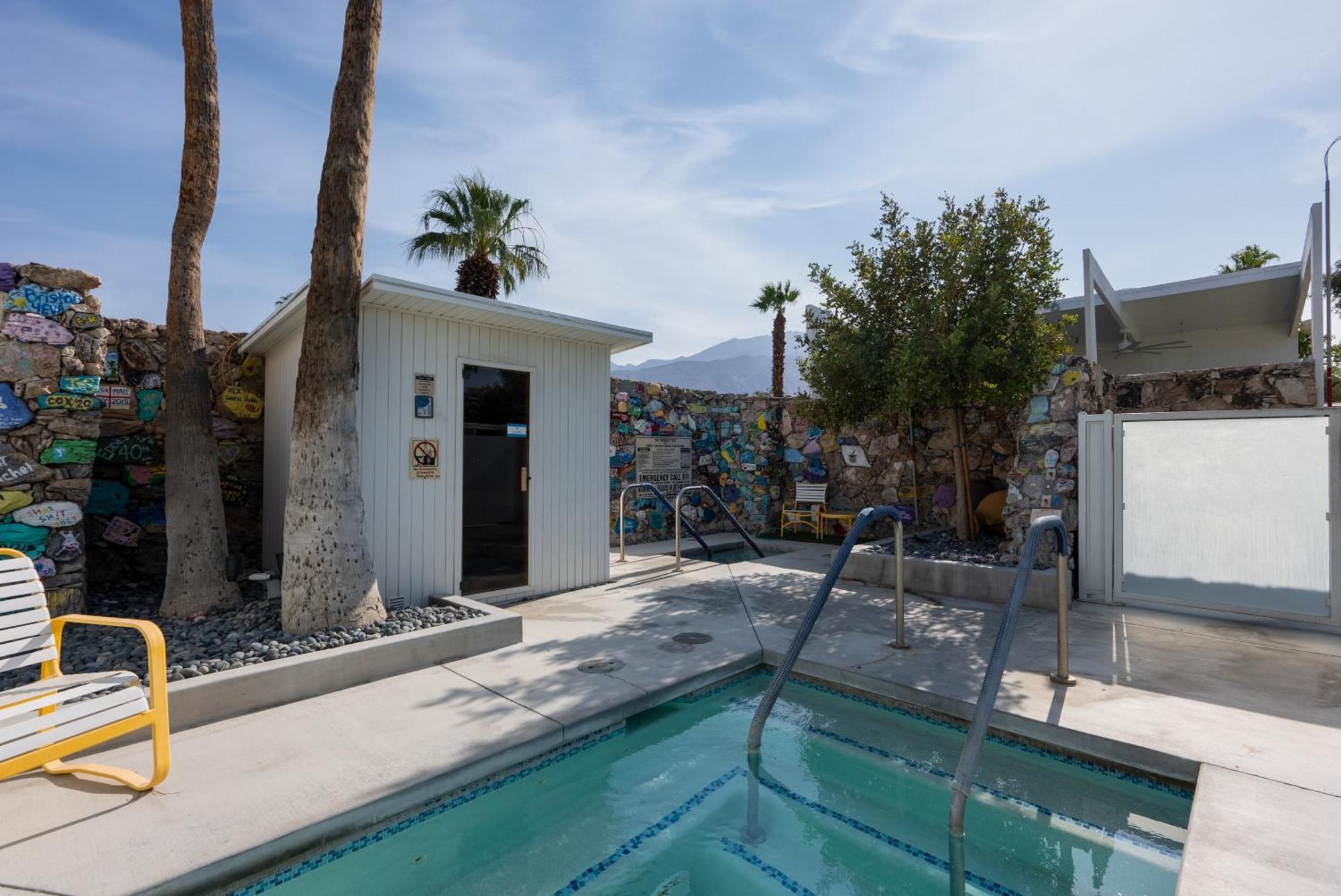 Monkey Tree Hotel By Avantstay Stylish Hotel In Palm Springs W Pool Exteriér fotografie