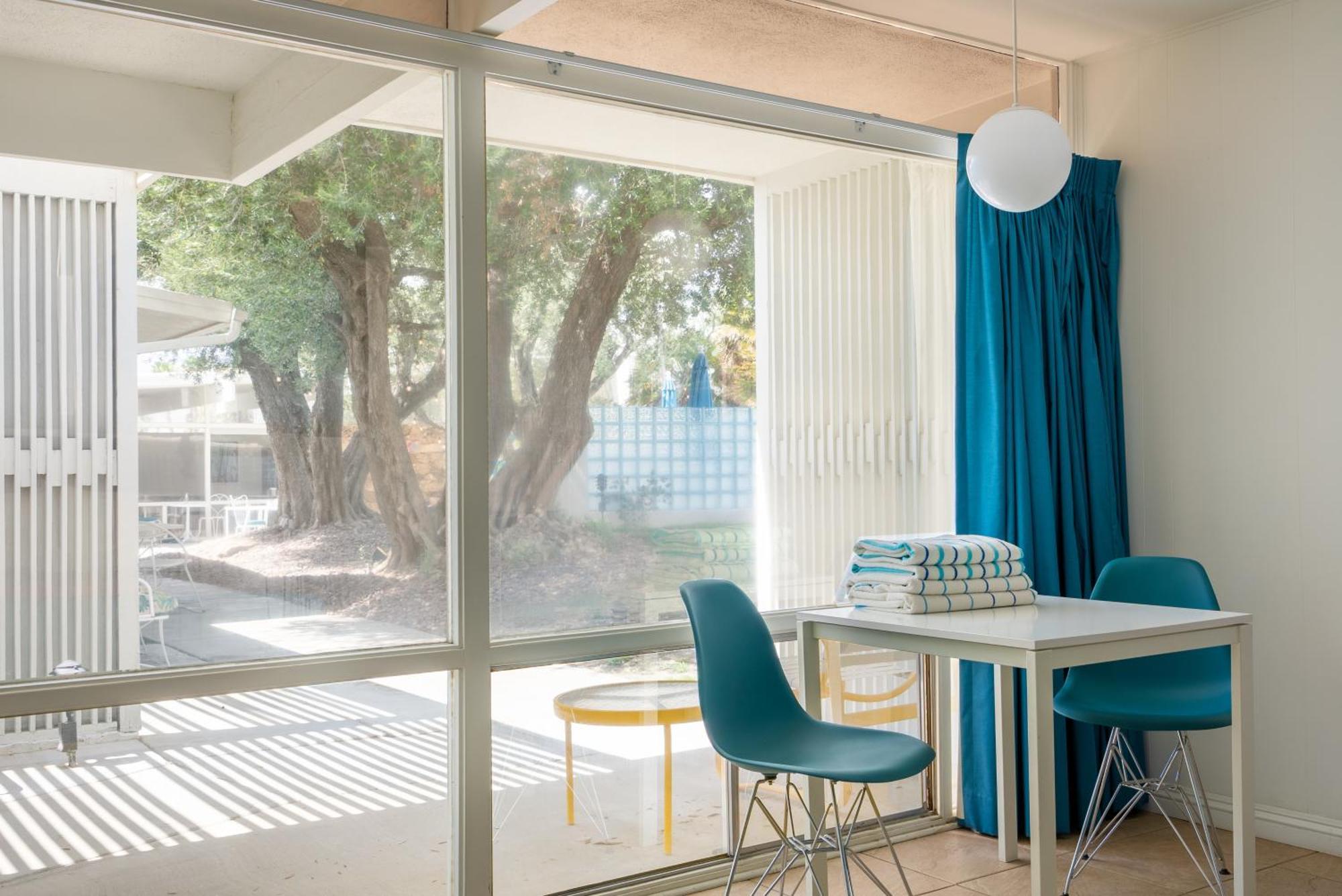 Monkey Tree Hotel By Avantstay Stylish Hotel In Palm Springs W Pool Exteriér fotografie