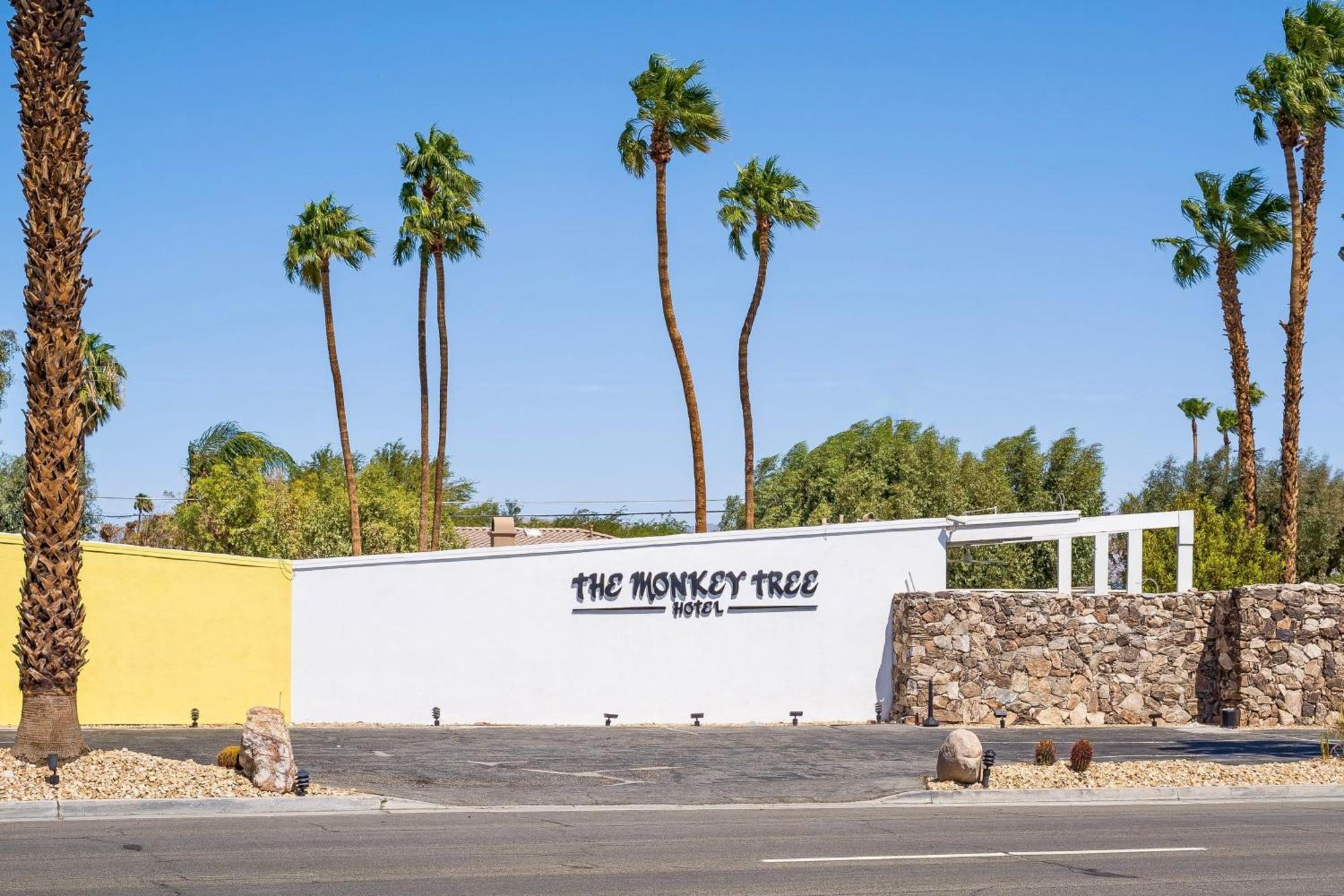 Monkey Tree Hotel By Avantstay Stylish Hotel In Palm Springs W Pool Exteriér fotografie