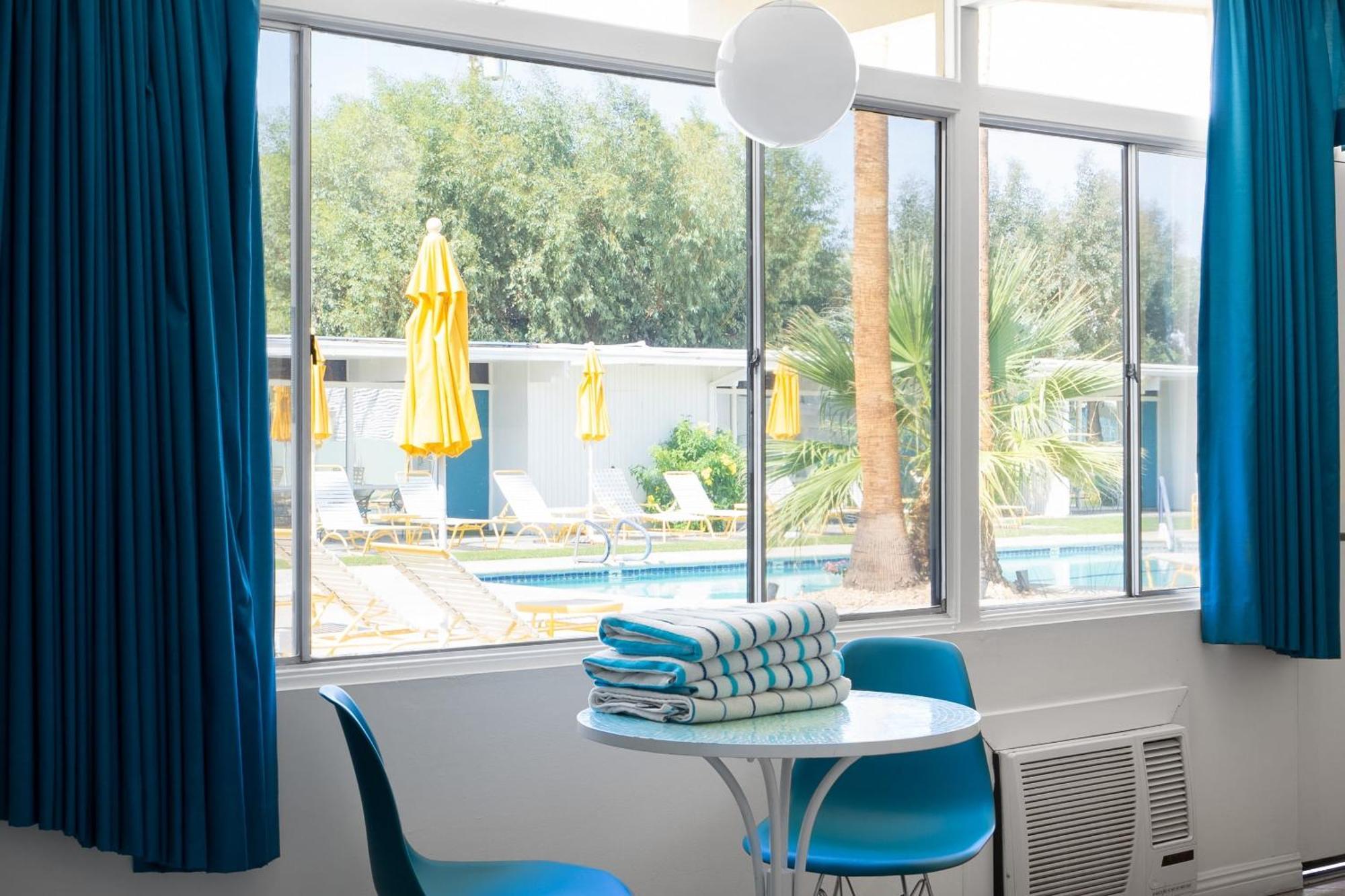 Monkey Tree Hotel By Avantstay Stylish Hotel In Palm Springs W Pool Exteriér fotografie