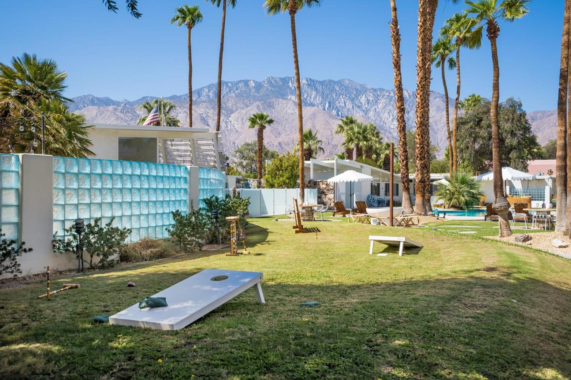 Monkey Tree Hotel By Avantstay Stylish Hotel In Palm Springs W Pool Exteriér fotografie